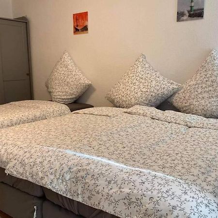Beste Lage In Rostock: 2-Zimmerwohnung Mit Balkon Im 1.Og Exteriér fotografie