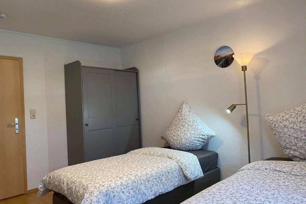 Beste Lage In Rostock: 2-Zimmerwohnung Mit Balkon Im 1.Og Exteriér fotografie